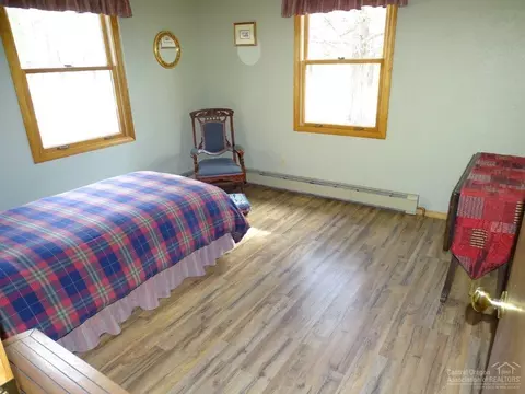 16443 Spunky Dr, Bend, OR 97703 photo 24