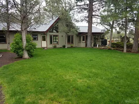 16443 Spunky Dr, Bend, OR 97703 photo 1