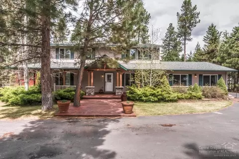 17872 Log Cabin, Bend, OR 97707 photo 1