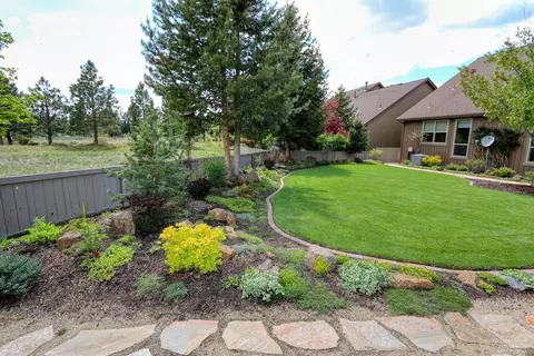 19495 Sugar Mill Loop, Bend, OR 97702 photo 24