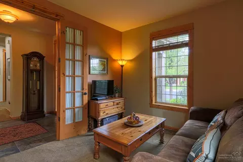 19495 Sugar Mill Loop, Bend, OR 97702 photo 3