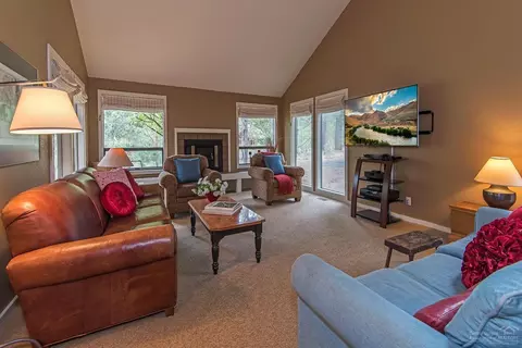 57620 Aspen Ln, Sunriver, OR 97707 photo 4