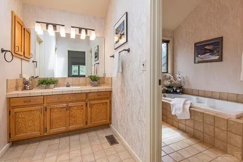 57620 Aspen Ln, Sunriver, OR 97707 photo 21