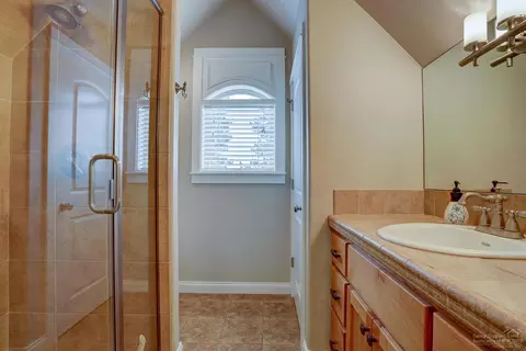 60879 Oasis Pl, Bend, OR 97702 photo 19