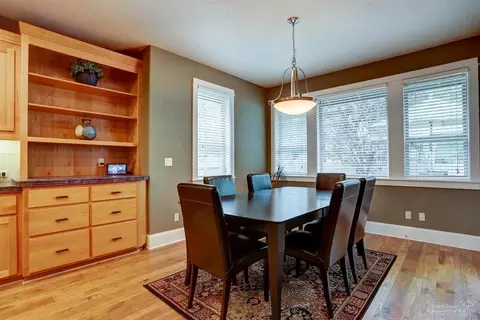 60879 Oasis Pl, Bend, OR 97702 photo 8
