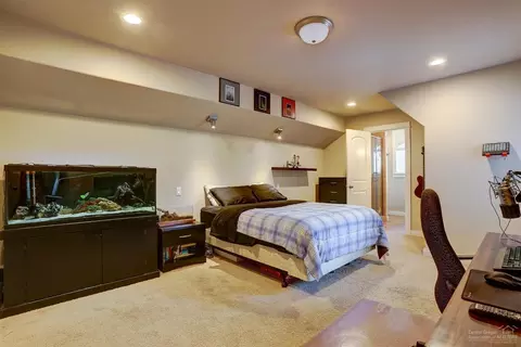 60879 Oasis Pl, Bend, OR 97702 photo 18