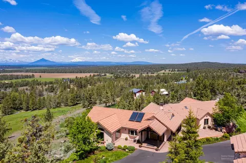65570 Highway 20, Bend, OR 97703 photo 3