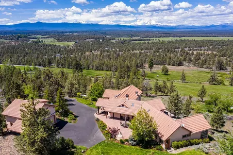 65570 Highway 20, Bend, OR 97703 photo 1