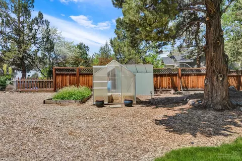 20870 89th St, Bend, OR 97703 photo 23