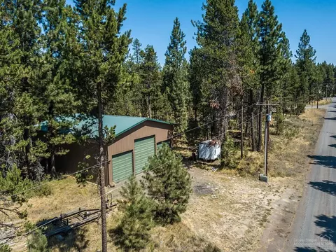 17109 Upland Rd, Bend, OR 97707 photo 19