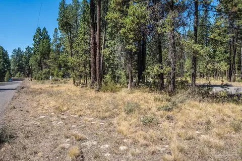 17109 Upland Rd, Bend, OR 97707 photo 23