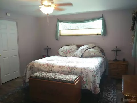 15971 Falcon, La Pine, OR 97739 photo 16