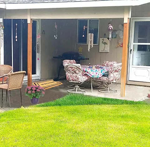 15971 Falcon, La Pine, OR 97739 photo 17