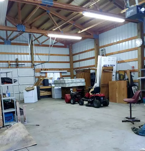 15971 Falcon, La Pine, OR 97739 photo 19