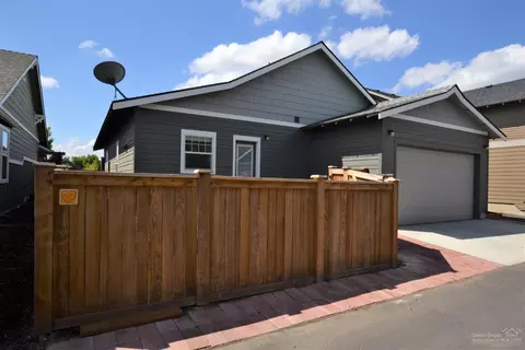 2994 NE Rainier Dr, Bend, OR 97701 photo 21