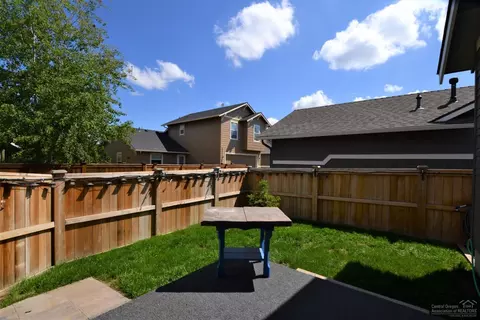 2994 NE Rainier Dr, Bend, OR 97701 photo 19