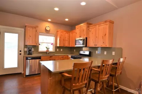 2994 NE Rainier Dr, Bend, OR 97701 photo 7