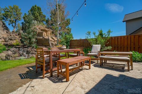 20968 Lava Flow Ln, Bend, OR 97701 photo 22