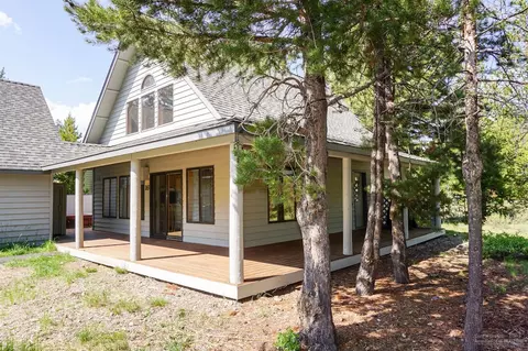 18118 Modoc Ln, Sunriver, OR 97707 photo 1