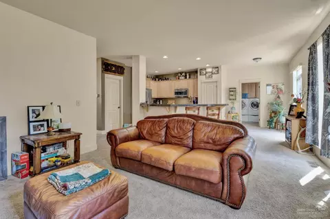 20865 Bobwhite Ct, Bend, OR 97701 photo 7