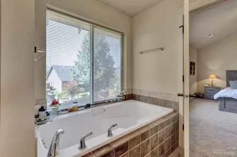 20865 Bobwhite Ct, Bend, OR 97701 photo 19