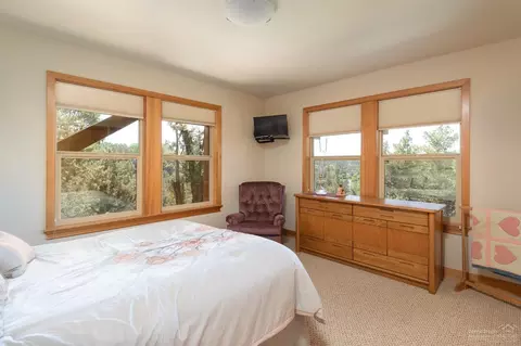 65064 Cline Falls Rd, Bend, OR 97703 photo 16