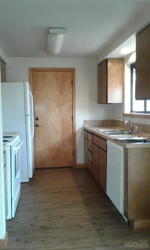 62984 Clyde Ln, Bend, OR 97701 photo 5