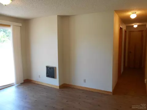 62984 Clyde Ln, Bend, OR 97701 photo 10