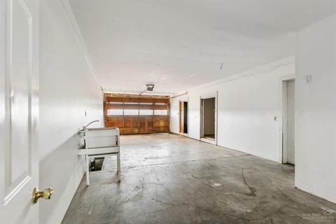 24356 Dodds, Bend, OR 97701 photo 15