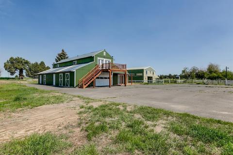 24356 Dodds, Bend, OR 97701 photo 4