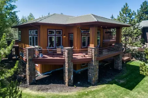 61613 Tam Mcarthur Loop, Bend, OR 97702 photo 22