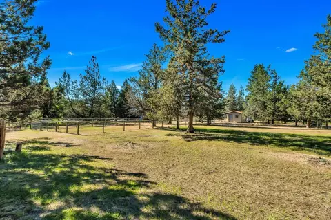65368 Saddle Dr, Bend, OR 97703 photo 13