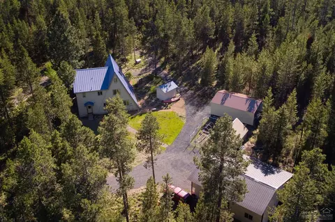 55311 Zagt Ln, Bend, OR 97707 photo 1