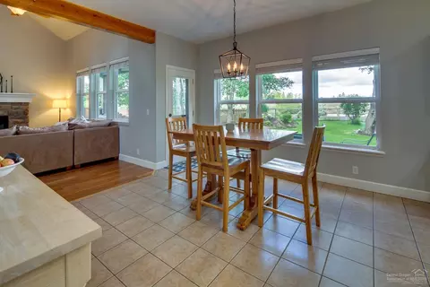 61197 Ridgewater Loop, Bend, OR 97702 photo 11