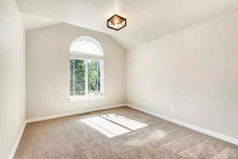 63497 Crestview Dr, Bend, OR 97701 photo 16