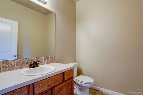 19635 Harvard Pl, Bend, OR 97702 photo 9