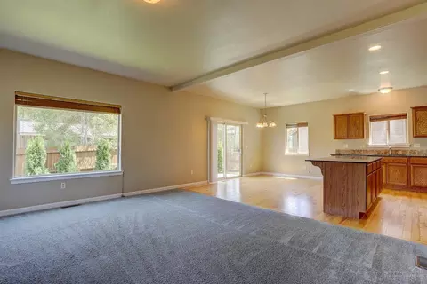 19635 Harvard Pl, Bend, OR 97702 photo 4
