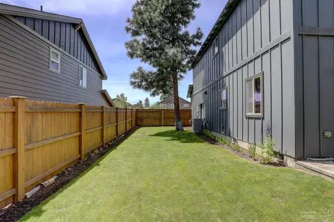 19635 Harvard Pl, Bend, OR 97702 photo 22