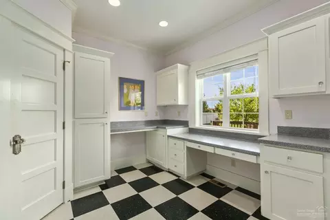 3385 NE Wild Rivers Loop, Bend, OR 97701 photo 10
