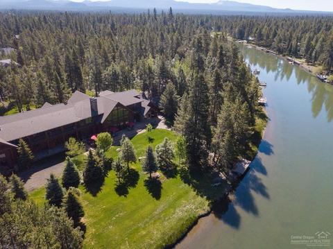 17227 Merganser Dr, Bend, OR 97707 photo 2