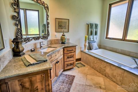 17227 Merganser Dr, Bend, OR 97707 photo 14