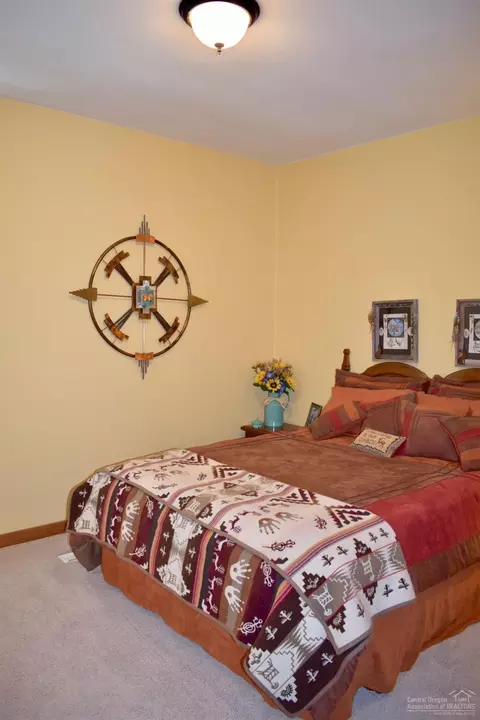 15876 6th St, La Pine, OR 97739 photo 16