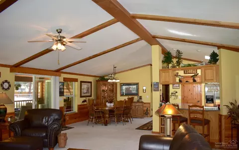 15876 6th St, La Pine, OR 97739 photo 6