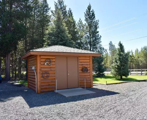 15876 6th St, La Pine, OR 97739 photo 22