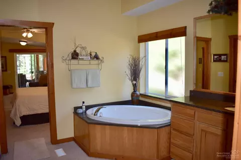 15876 6th St, La Pine, OR 97739 photo 15