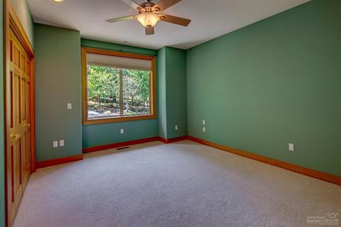 1925 NW Perspective Dr, Bend, OR 97703 photo 22