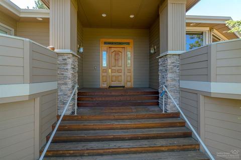 1925 NW Perspective Dr, Bend, OR 97703 photo 5