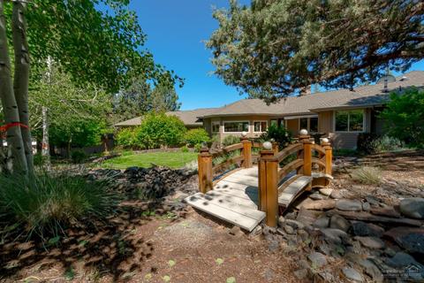 1925 NW Perspective Dr, Bend, OR 97703 photo 24
