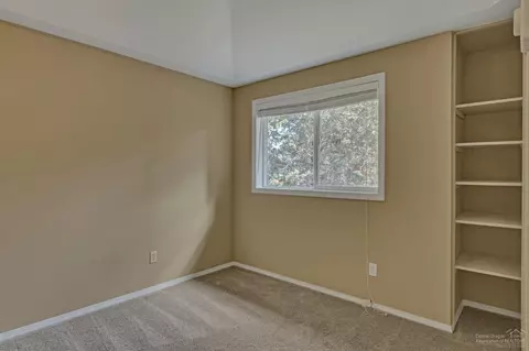 20886 SE King David Ave, Bend, OR 97702 photo 16
