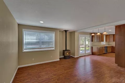 20886 SE King David Ave, Bend, OR 97702 photo 10